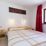 بيت للعطل Natura By Interhome